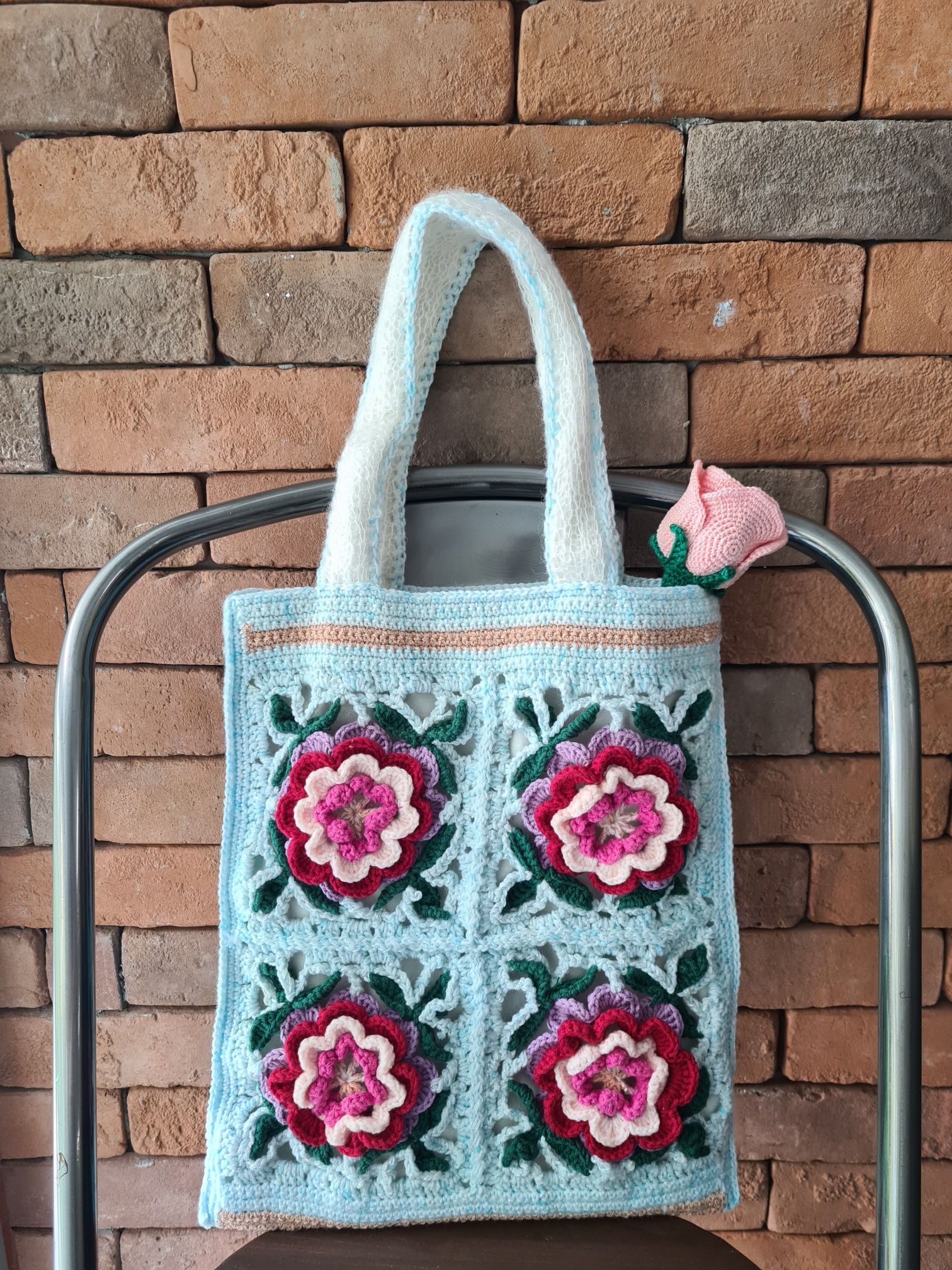 Crochet Bag (4 flowers)